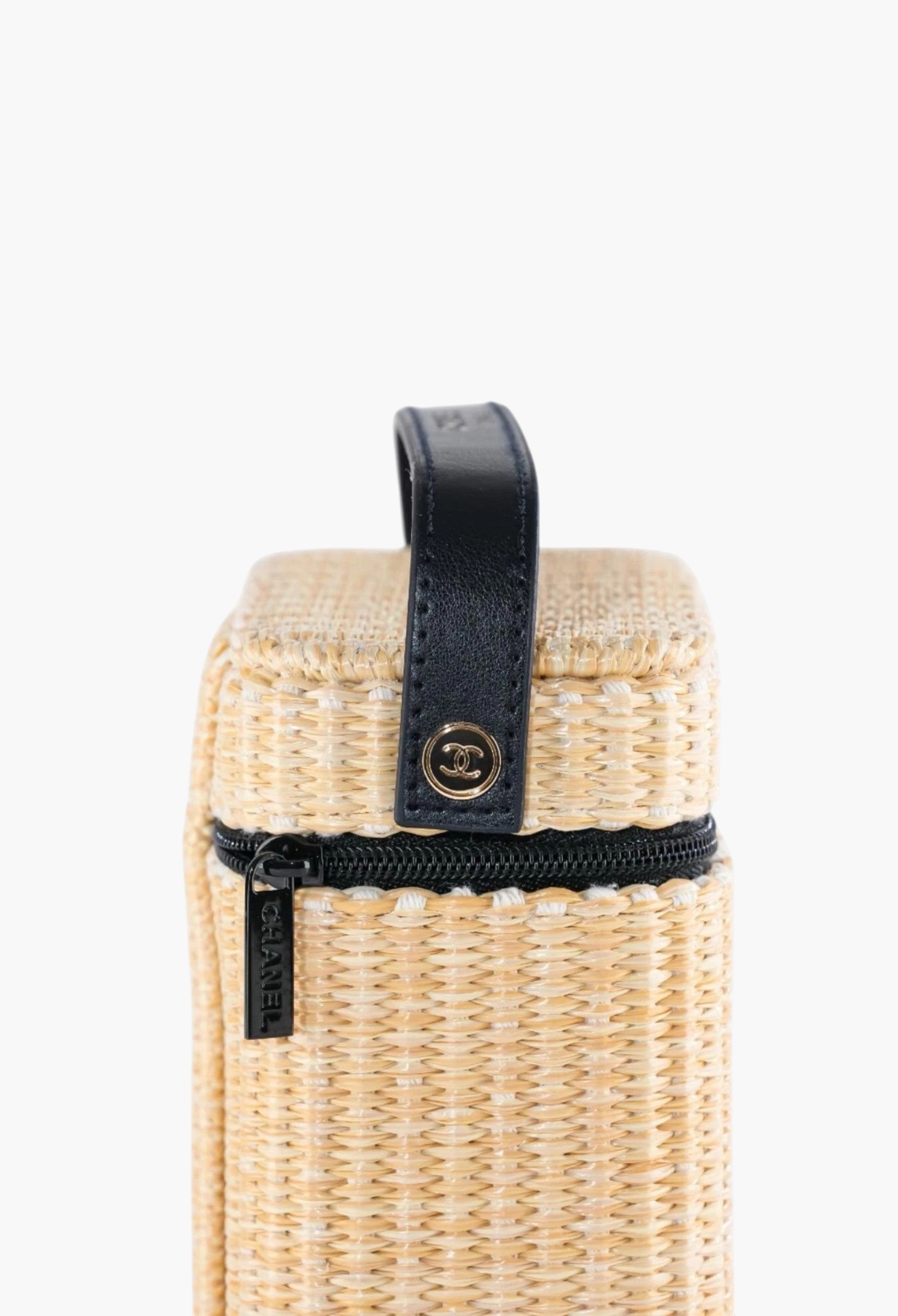 Chanel Les Beiges Healthy Glow Summer Essentials 2026 – Limited