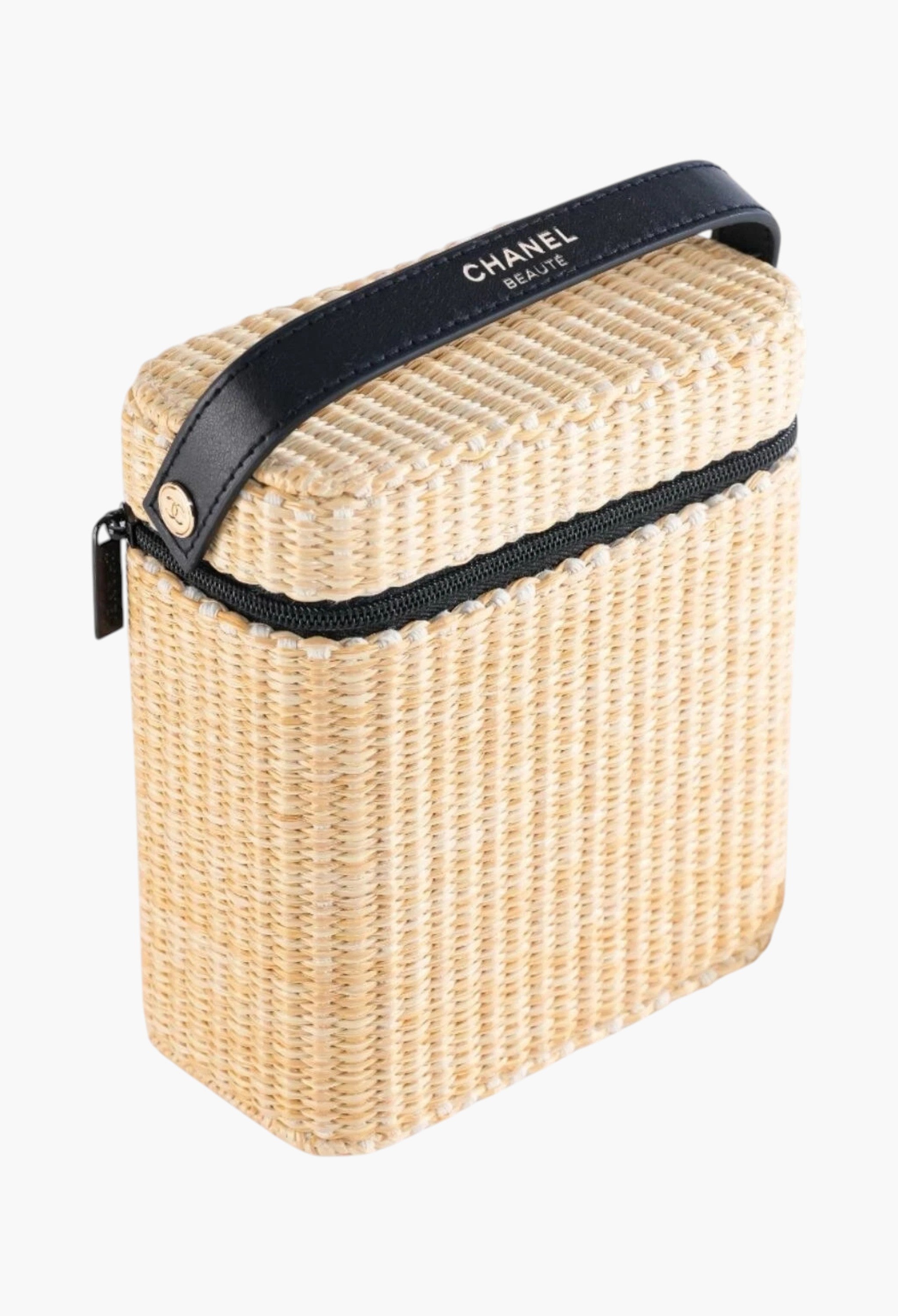 Chanel Les Beiges Healthy Glow Summer Essentials 2026 – Limited