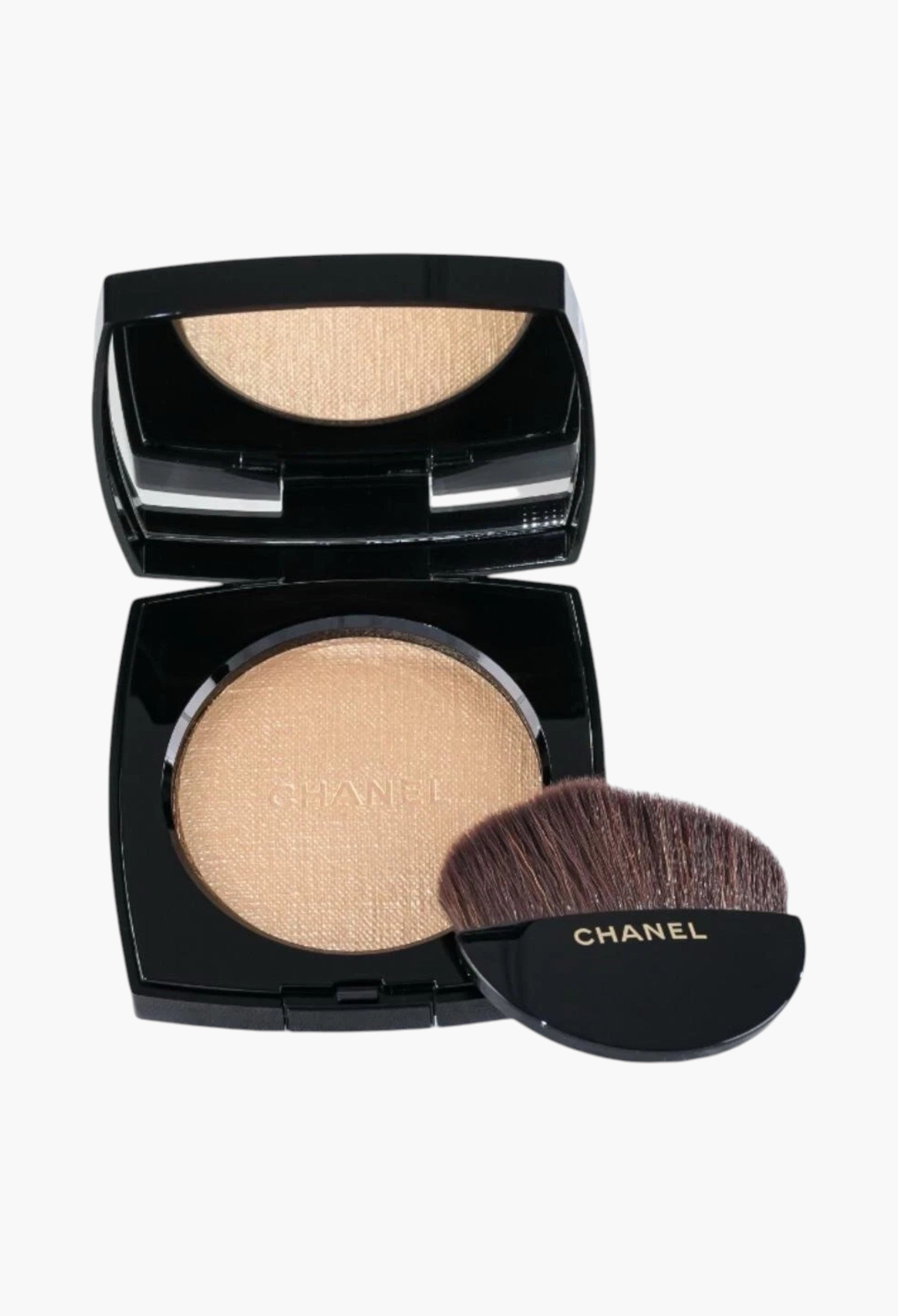 CHANEL LES BEIGES トライアルセット　ポ－チのみ Chanel Les Beiges Healthy Glow Summer Essentials 2026 – Limited