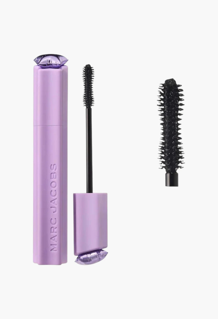 Flashes Lash-Defining Volume Mascara