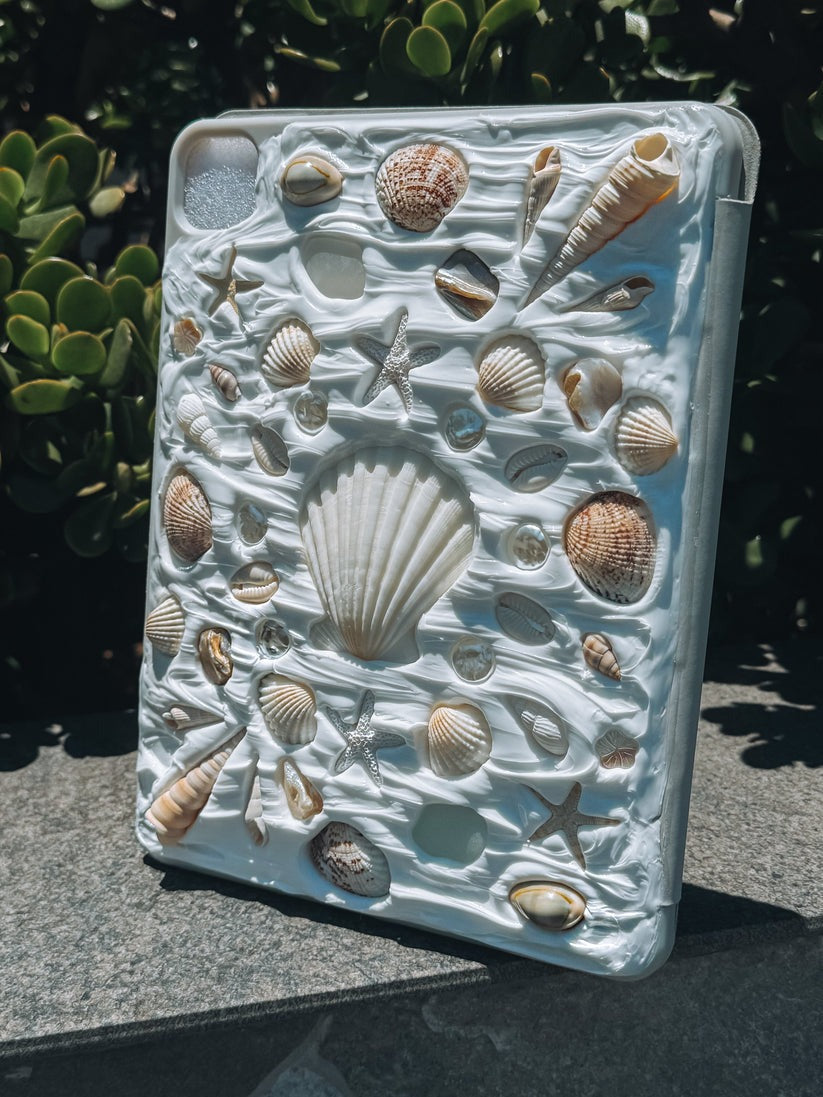 Milky Coconut - iPad Case - GLAM MODA