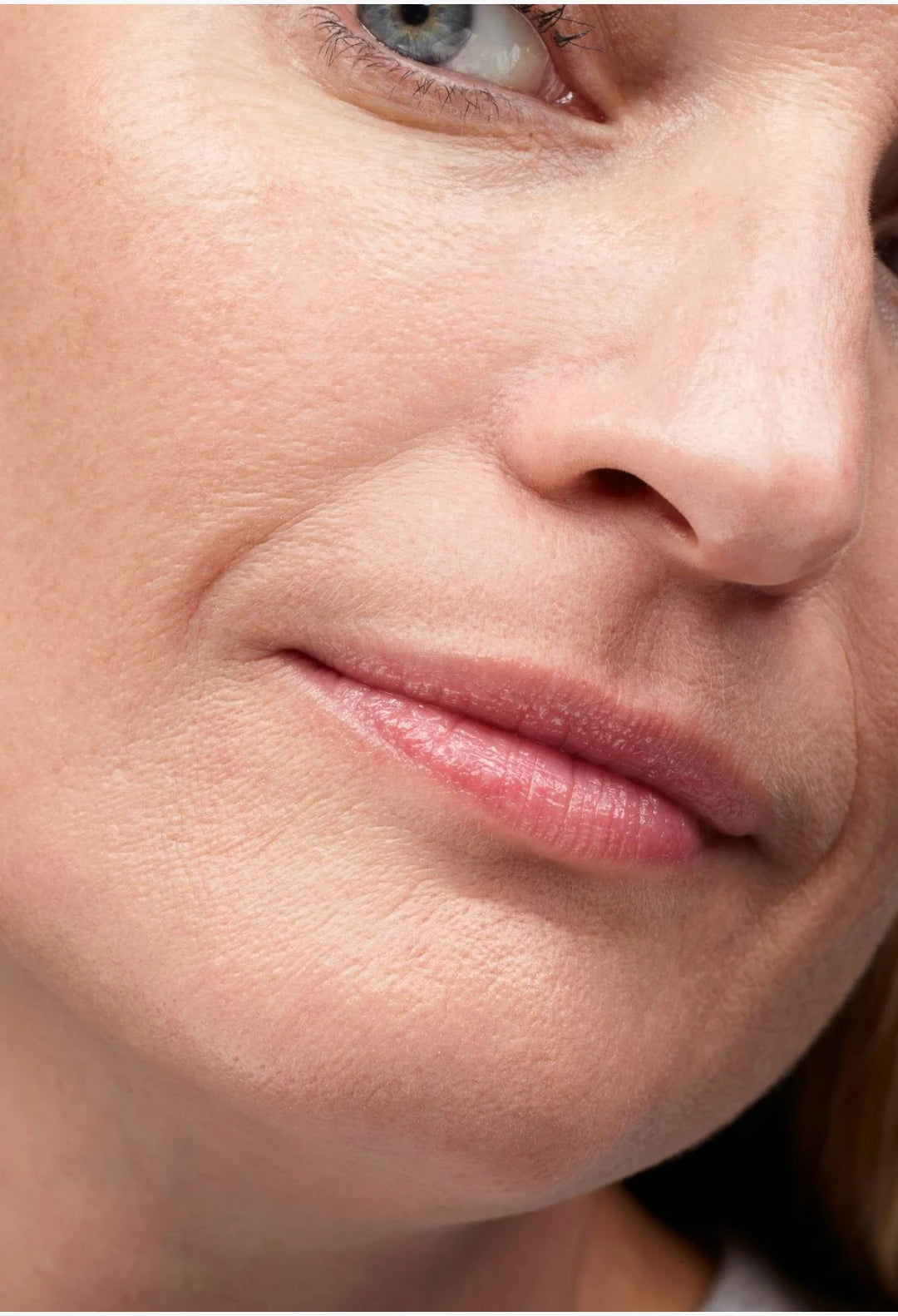 Balm Dotcom Nourishing lip balm