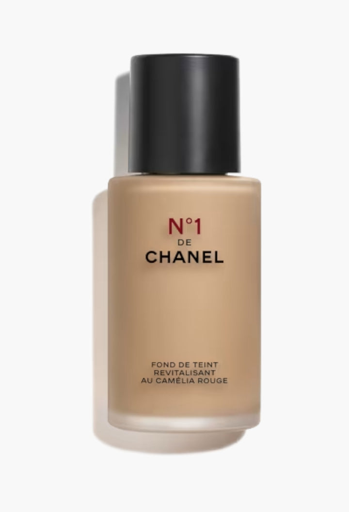N°1 De Chanel Revitalising Foundation Illuminates - Hydrates - Protects - GLAM MODA