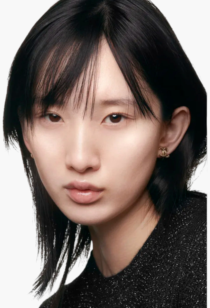 N°1 De Chanel Revitalising Foundation Illuminates - Hydrates - Protects - GLAM MODA