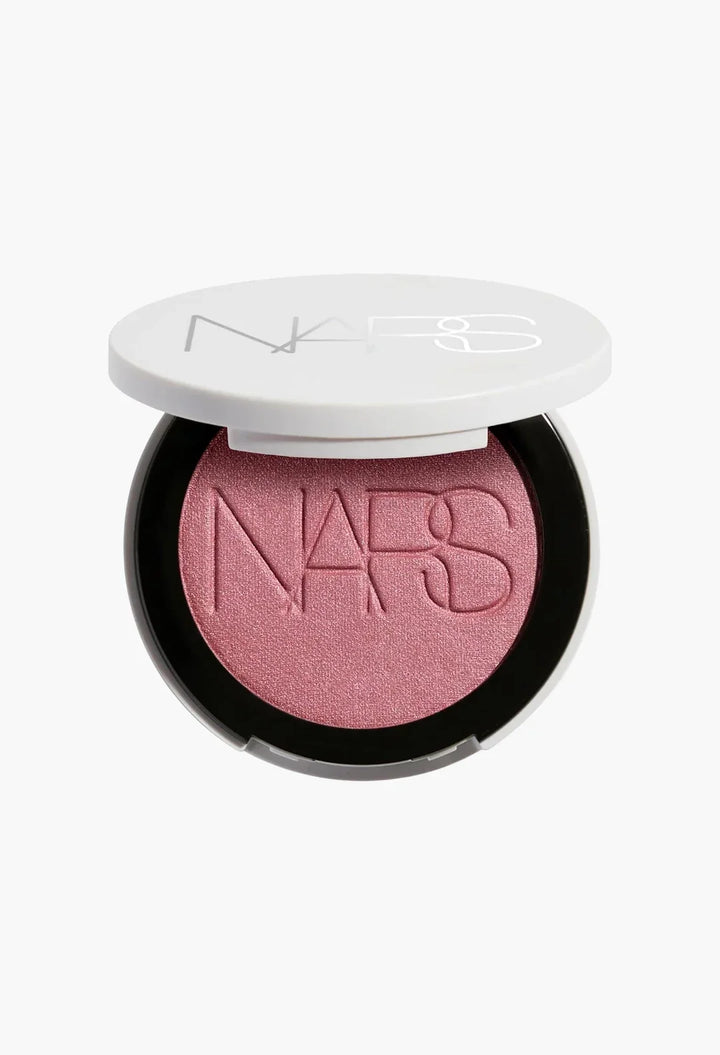 Light Reflecting™ Luminizing Blush