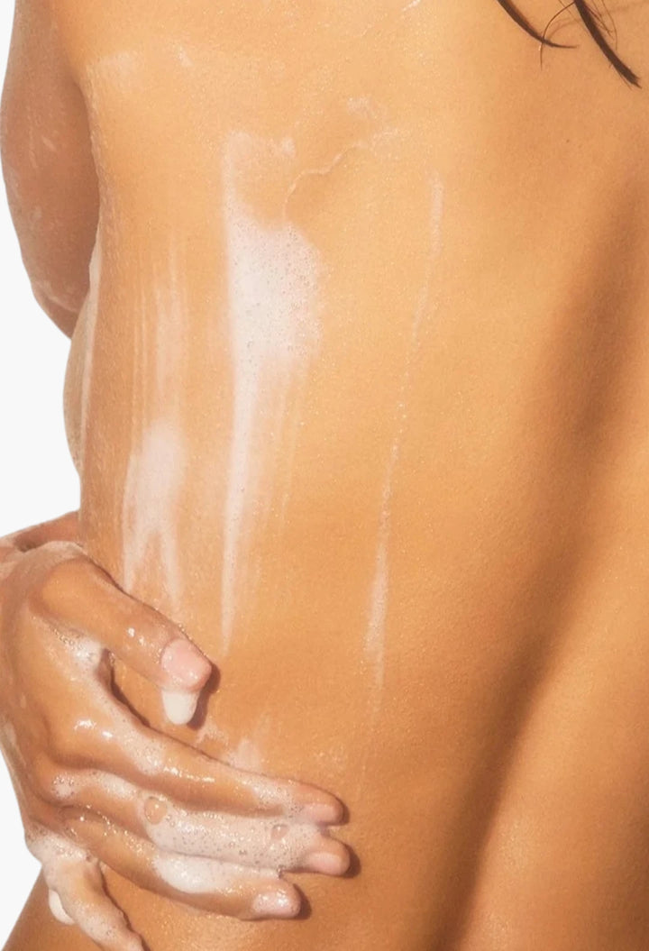 Sensorial Body Wash For Moisture Barrier.