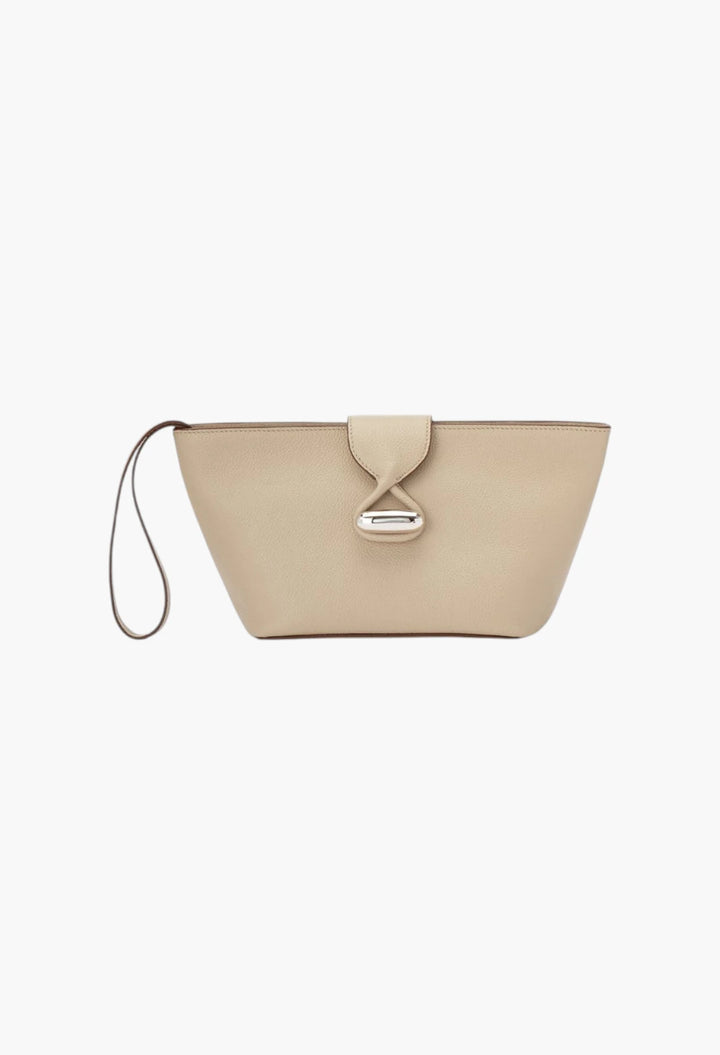 Anello Pouch in Raffia