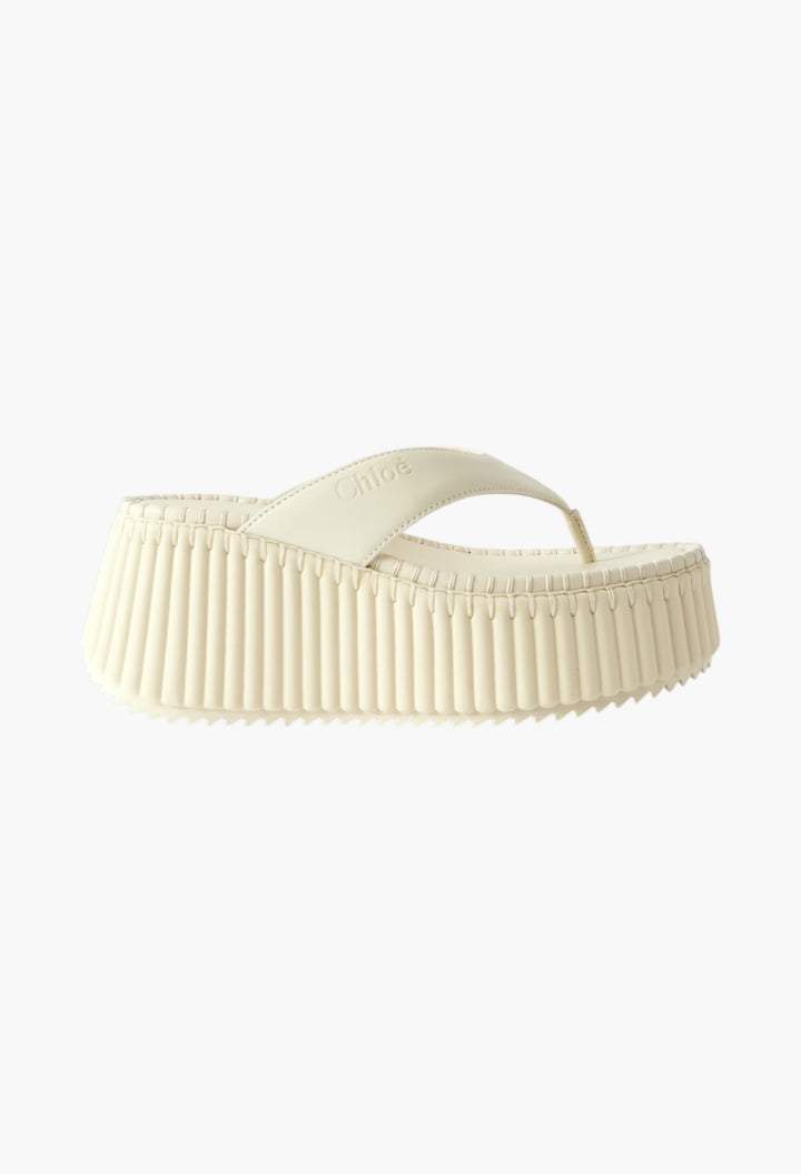 Off-White - Nama Leather Platform Flip Flops - GLAM MODA