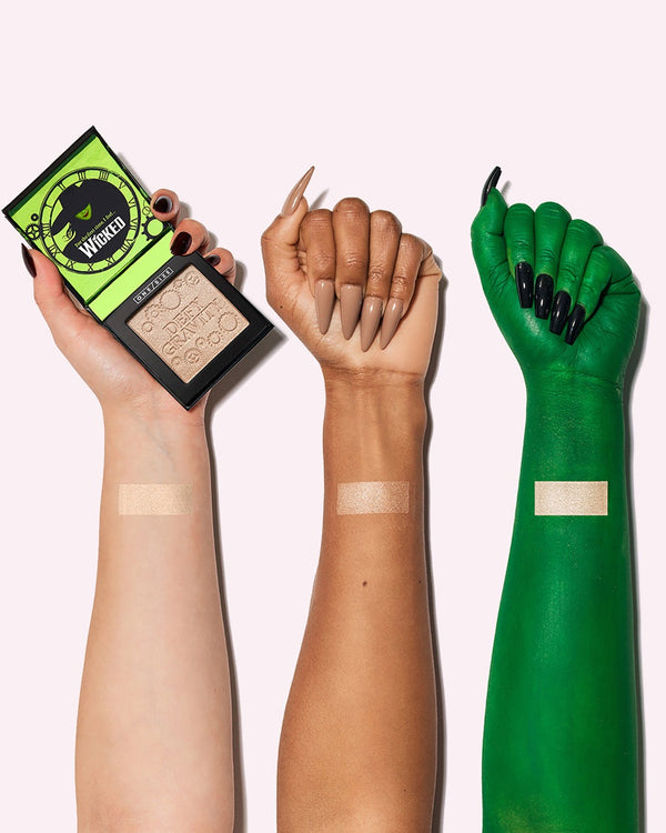 One/Size X Wicked Spotlight Highlighter Luminous Powder Highlighter