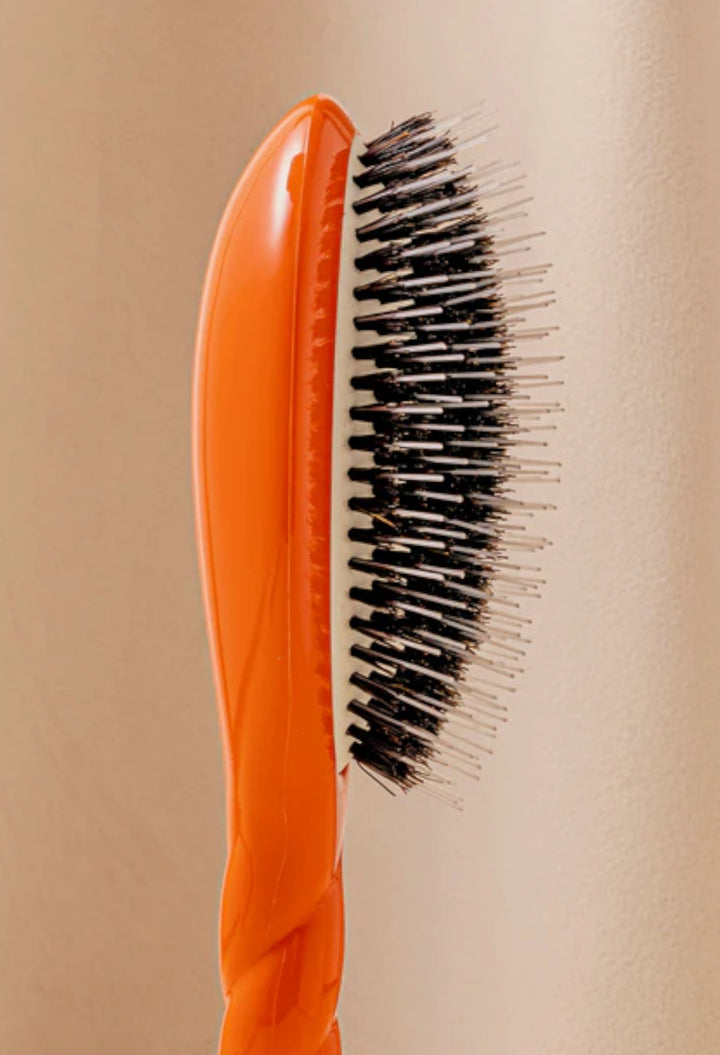 Orange Seventies  - The Essential Detangling & Care Brush - GLAM MODA