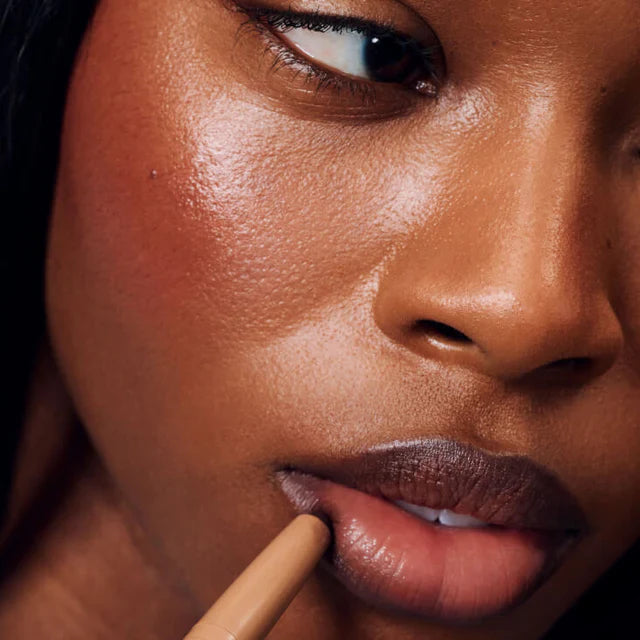 Peptide Lip Shape - GLAM MODA