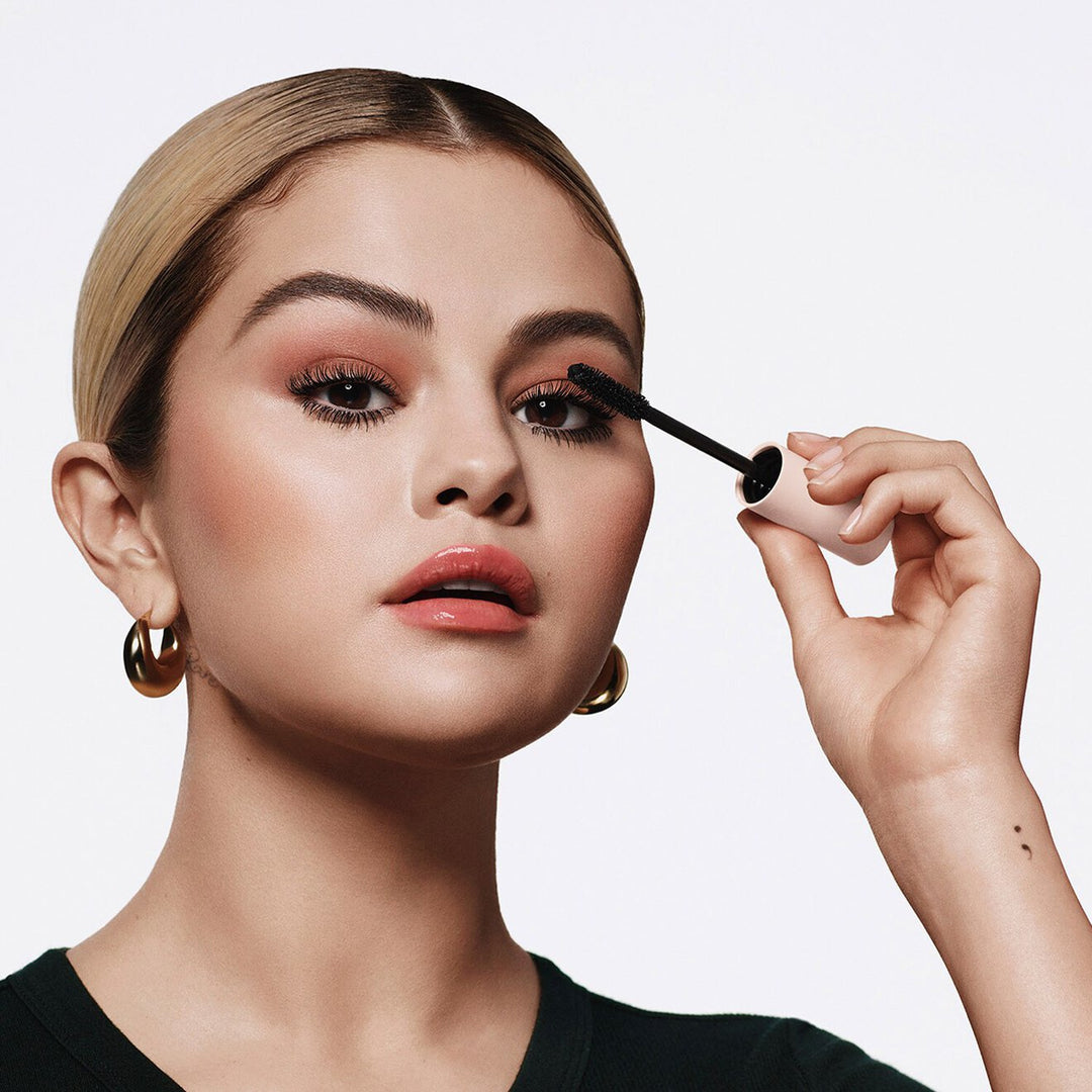 Perfect Strokes Universal Volumizing Mascara - GLAM MODA