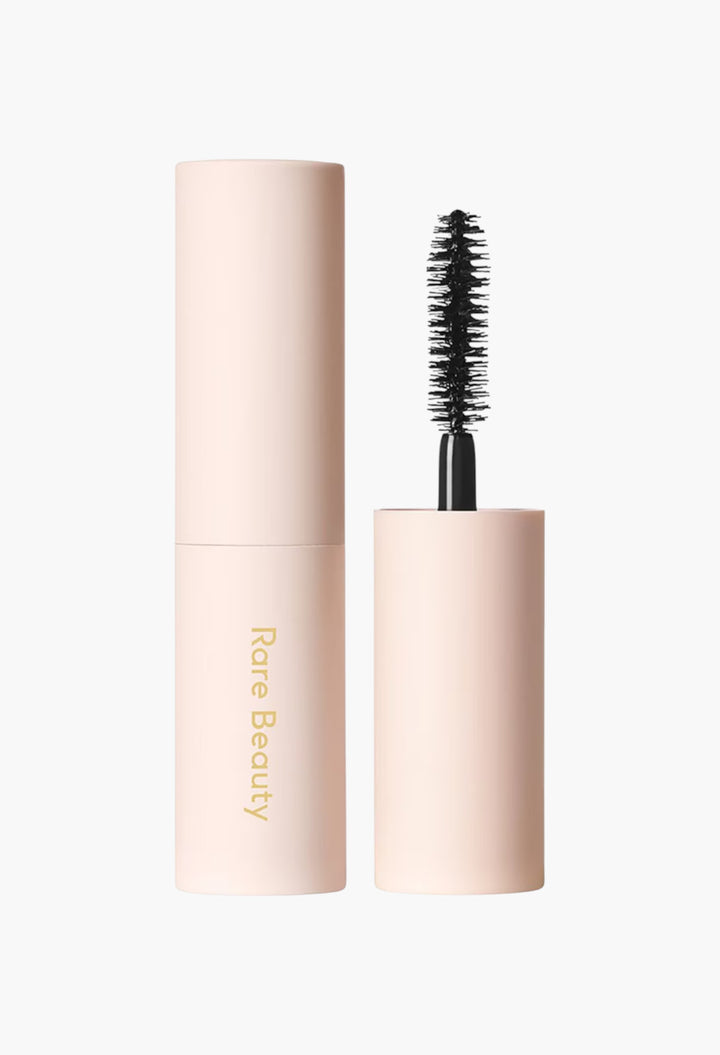 Perfect Strokes Universal Volumizing Mascara - GLAM MODA