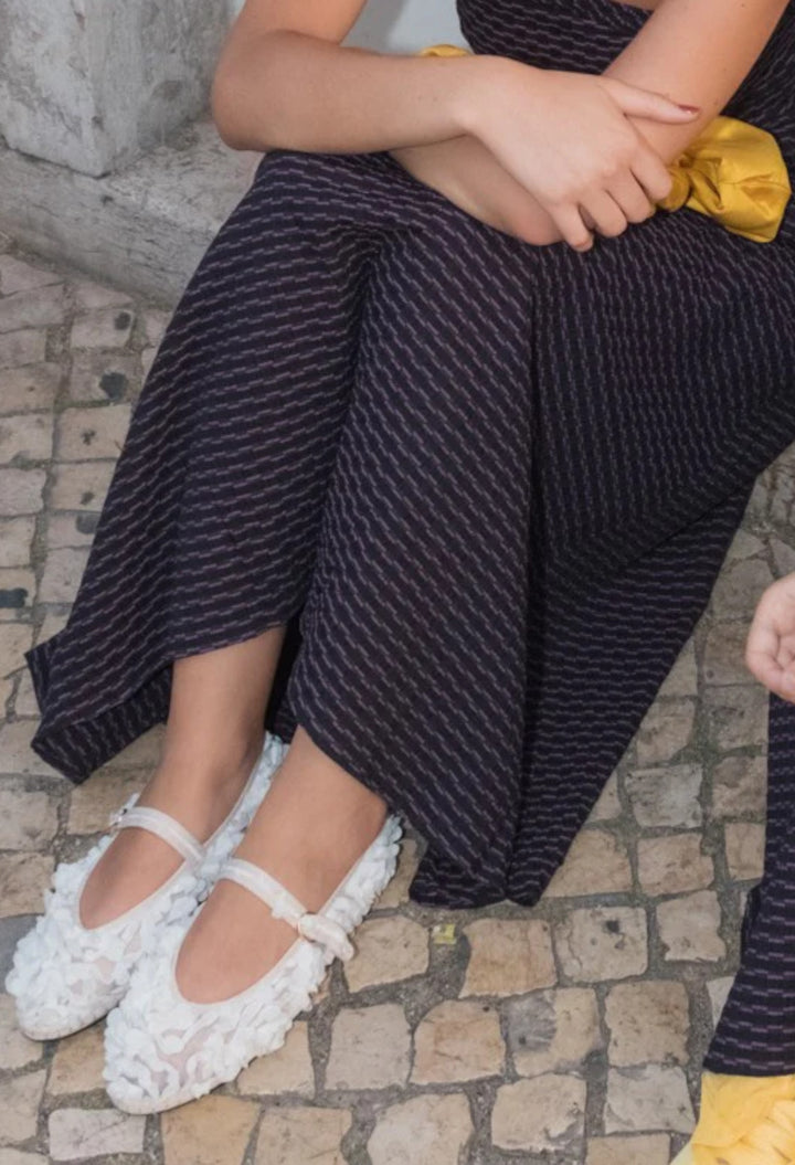 Pierre Lotus White - GLAM MODA