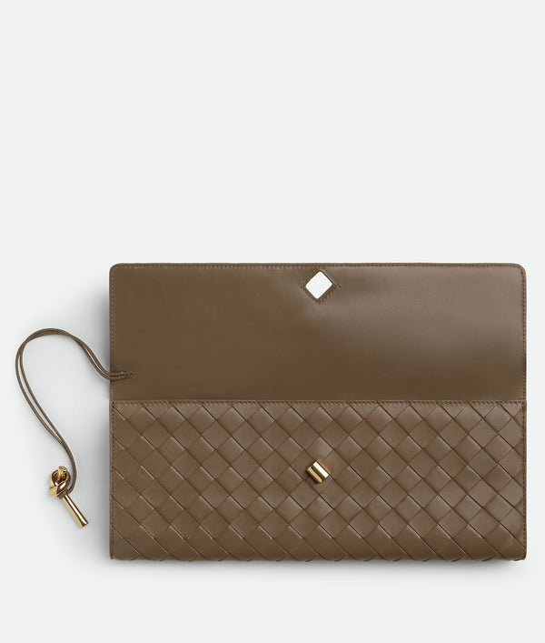Pinecone - Andiamo Clutch