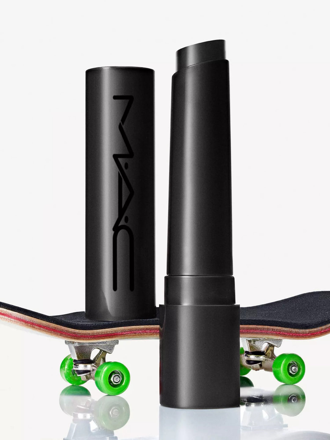 Squirt Plumping Gloss Stick 2.3g - GLAM MODA