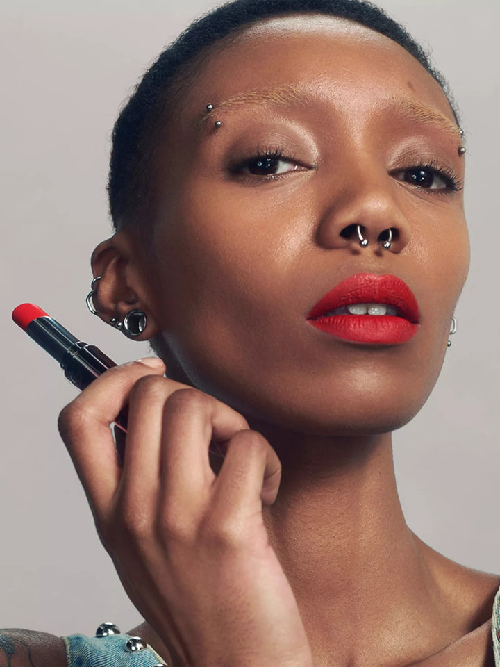 Famous Lipcolour Matte Hydrating Lipstick 3g