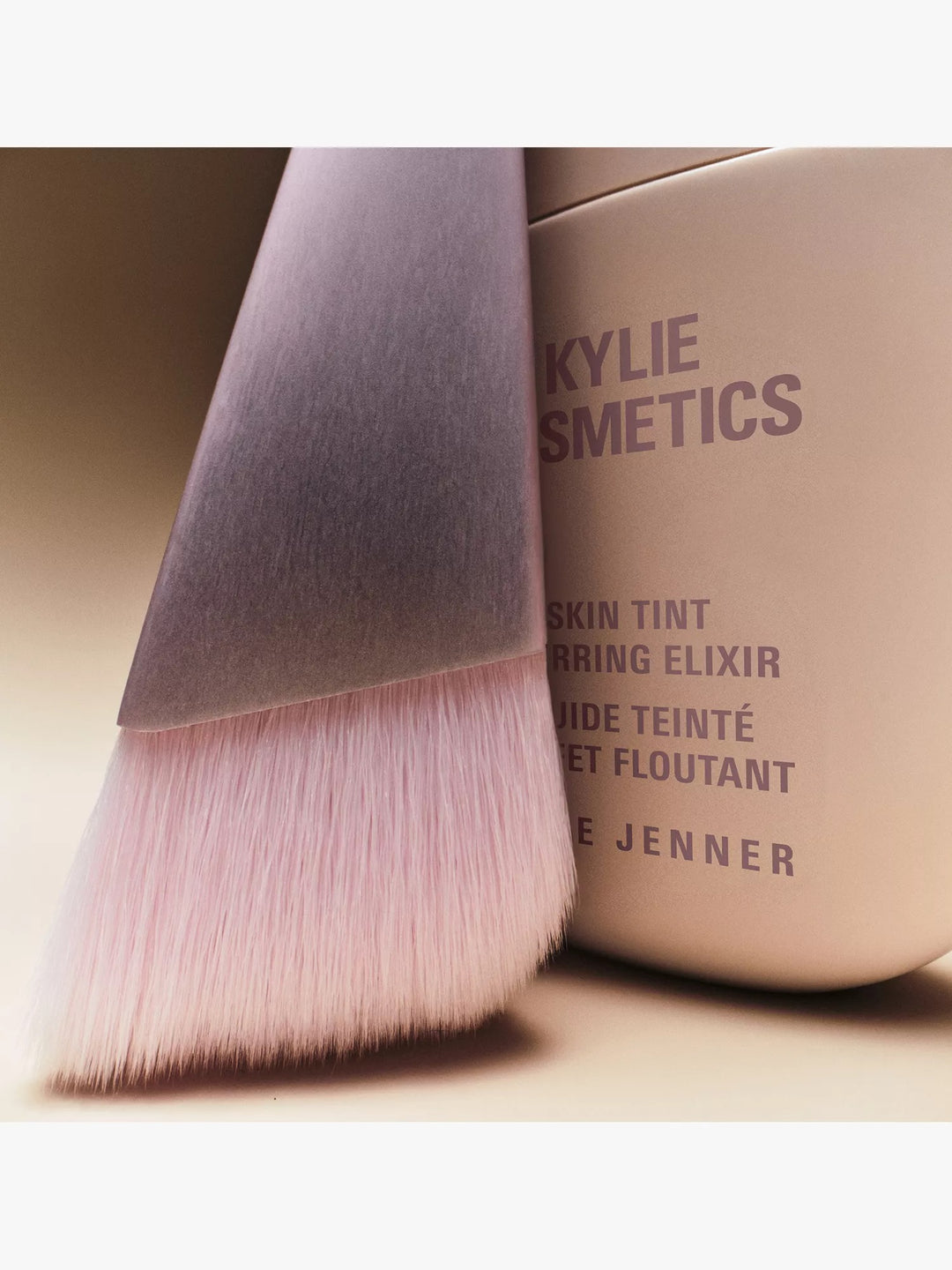 Skin Tint 03 Brush - GLAM MODA