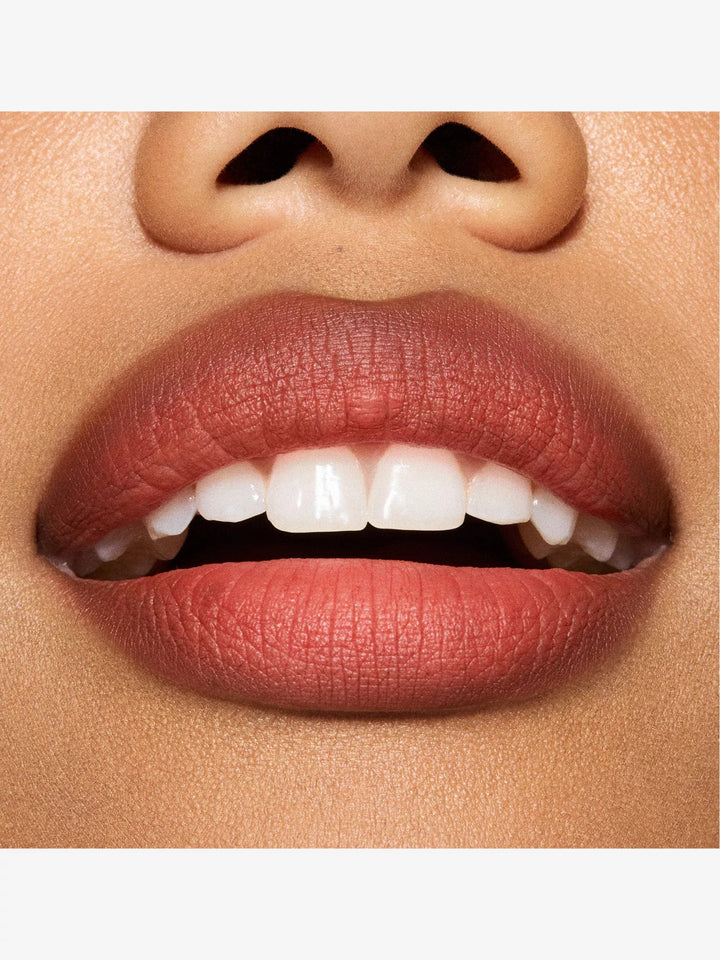 Powder Kiss Lipstick 3g - GLAM MODA