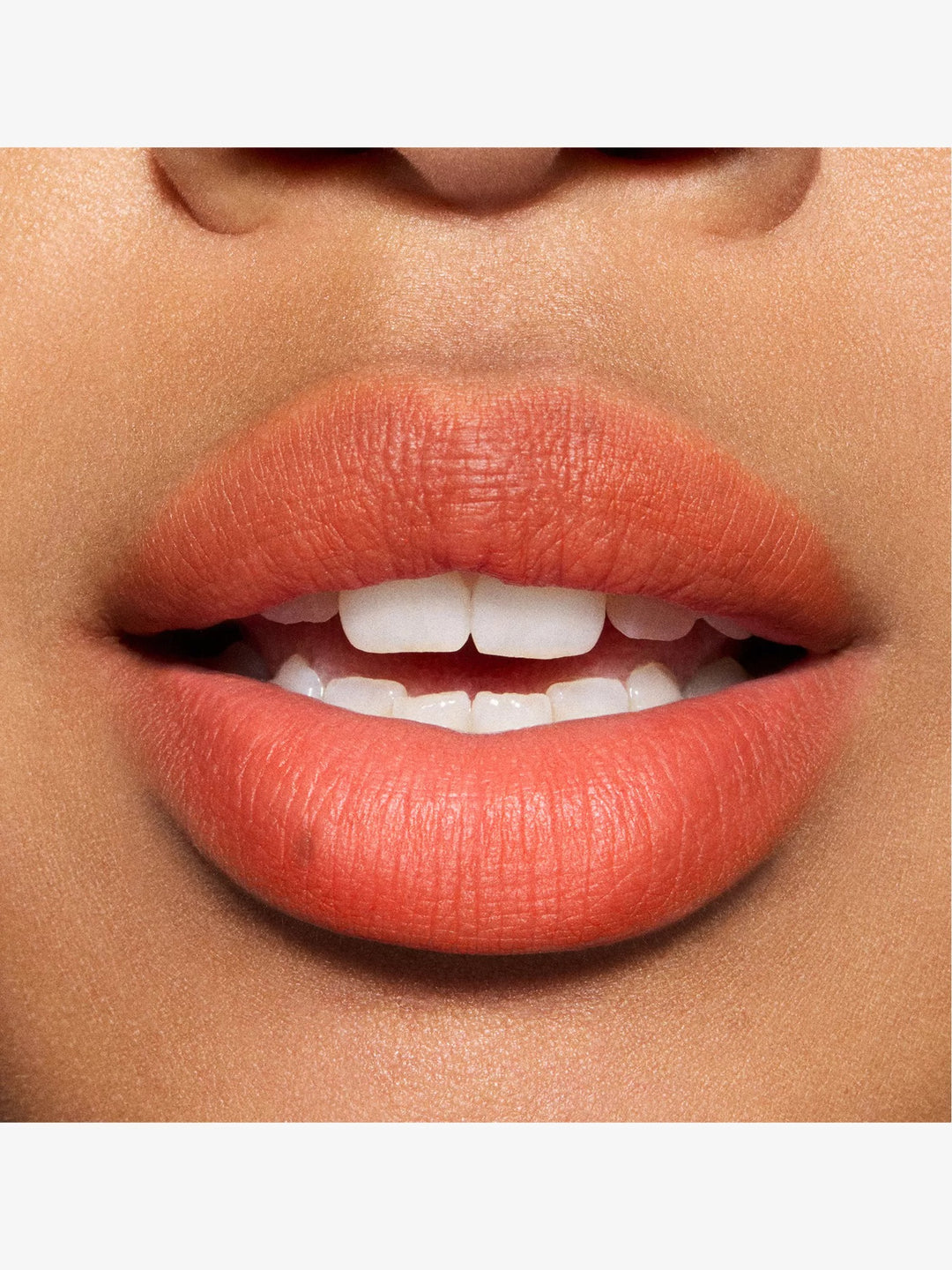 Powder Kiss Lipstick 3g - GLAM MODA