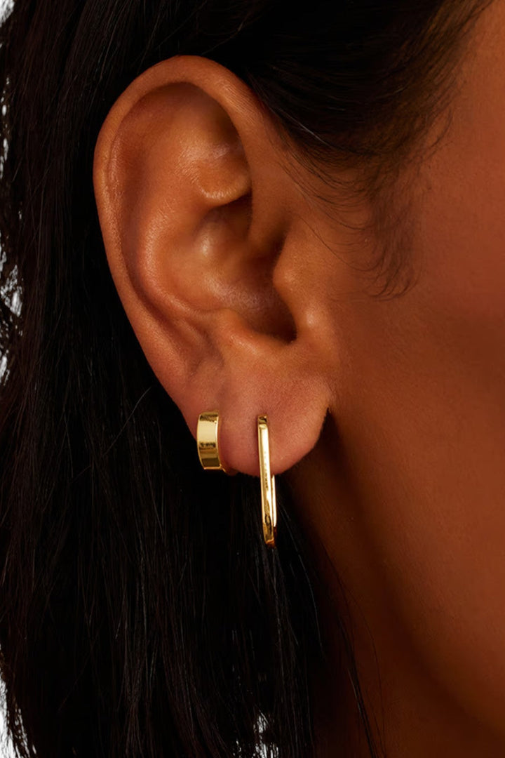 Rose Huggie Set - GLAM MODA