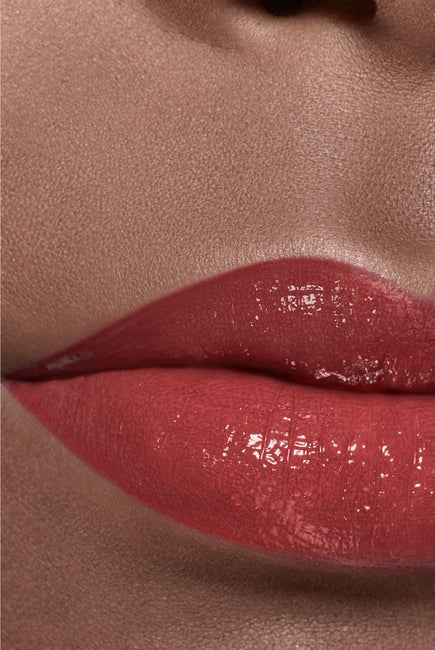 Rouge Coco Baume Shine Hydrating Beautifying Tinted Lip Balm - GLAM MODA