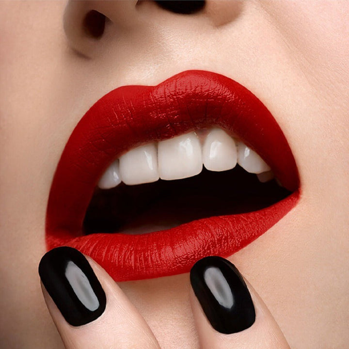 Rouge Pur Couture The Slim Velvet Radical Lipstick - GLAM MODA