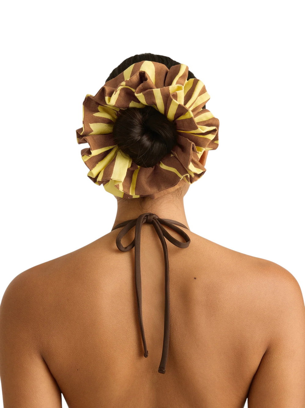 Ruffle Scrunchie | Clove Dulce - GLAM MODA