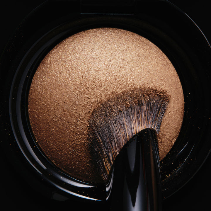 Brushes The Double-Ended Eyeshadow Brush