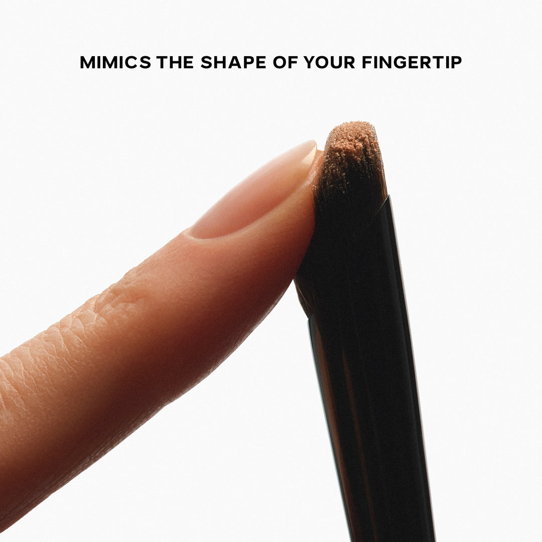 Brushes The Double-Ended Eyeshadow Brush