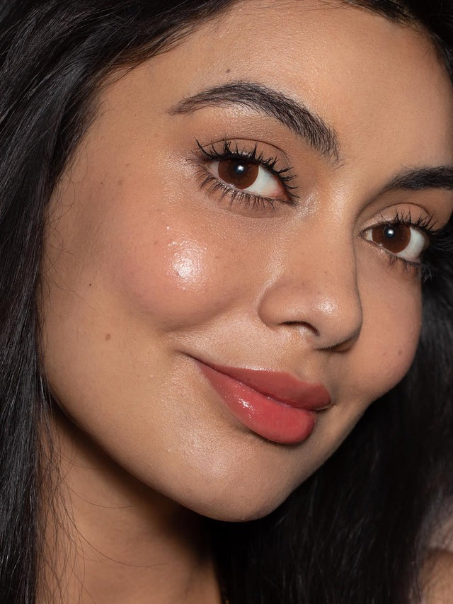 Saint - Balmy Gloss Tinted Lip Oil - GLAM MODA