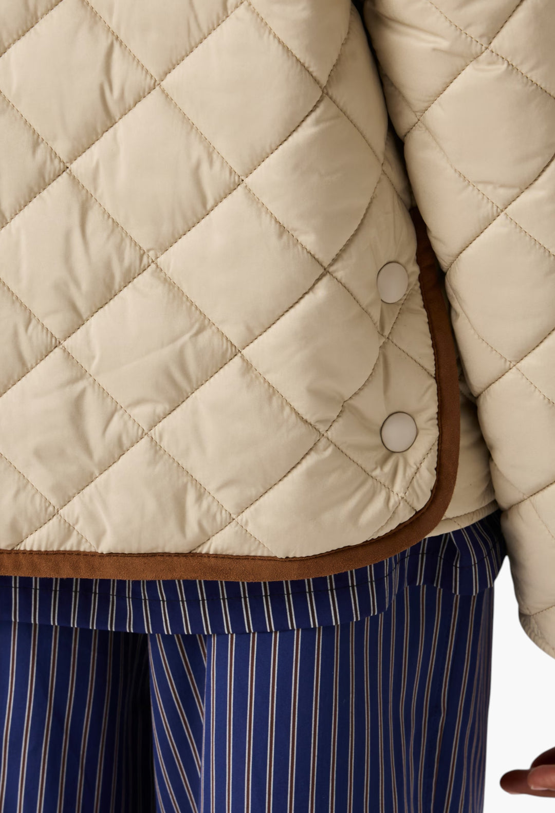 Sand Beige - Quilted Technical Pongé Blouson - GLAM MODA