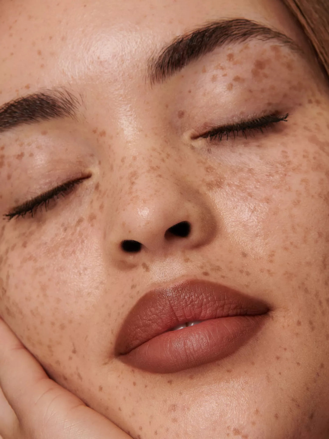 Sculpt and Shade Lip Pencil 1.2g - GLAM MODA