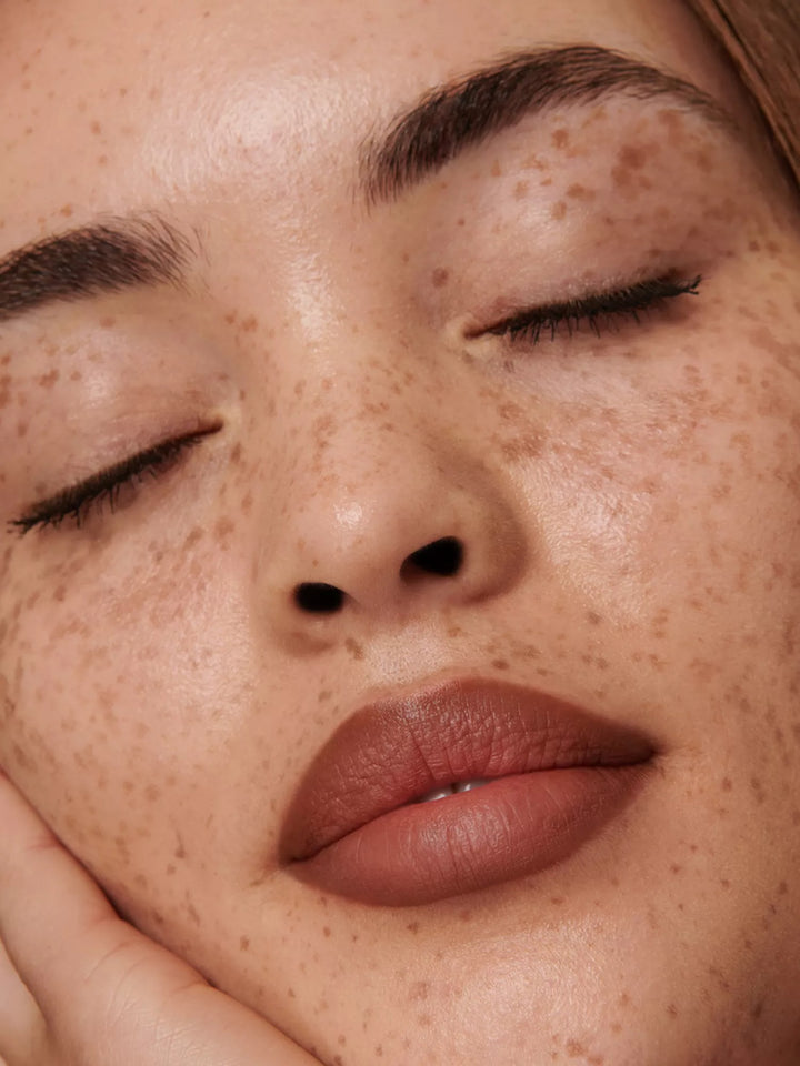 Sculpt and Shade Lip Pencil 1.2g - GLAM MODA