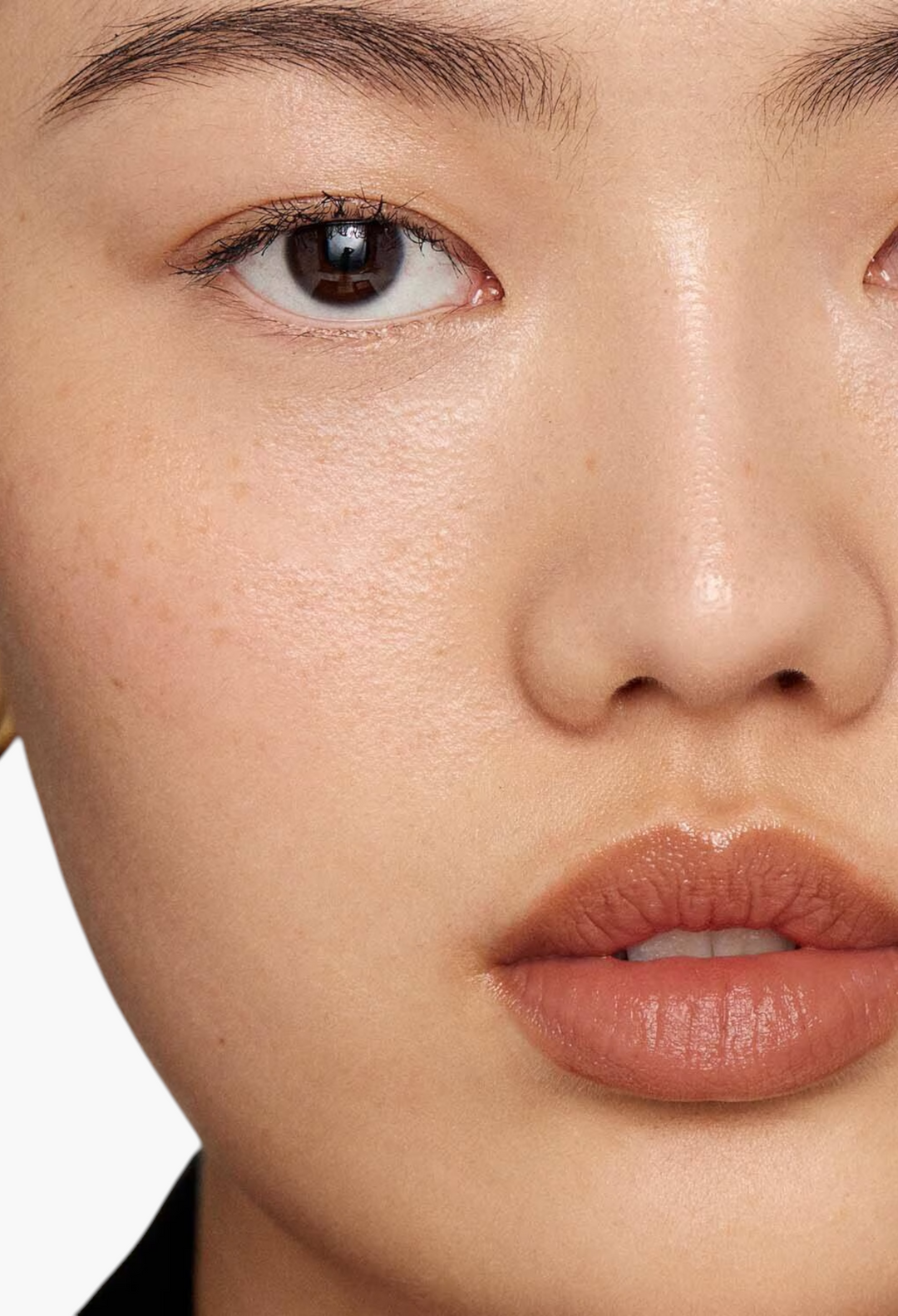 Signature Lip Lightweight Satin Lipstick - GLAM MODA