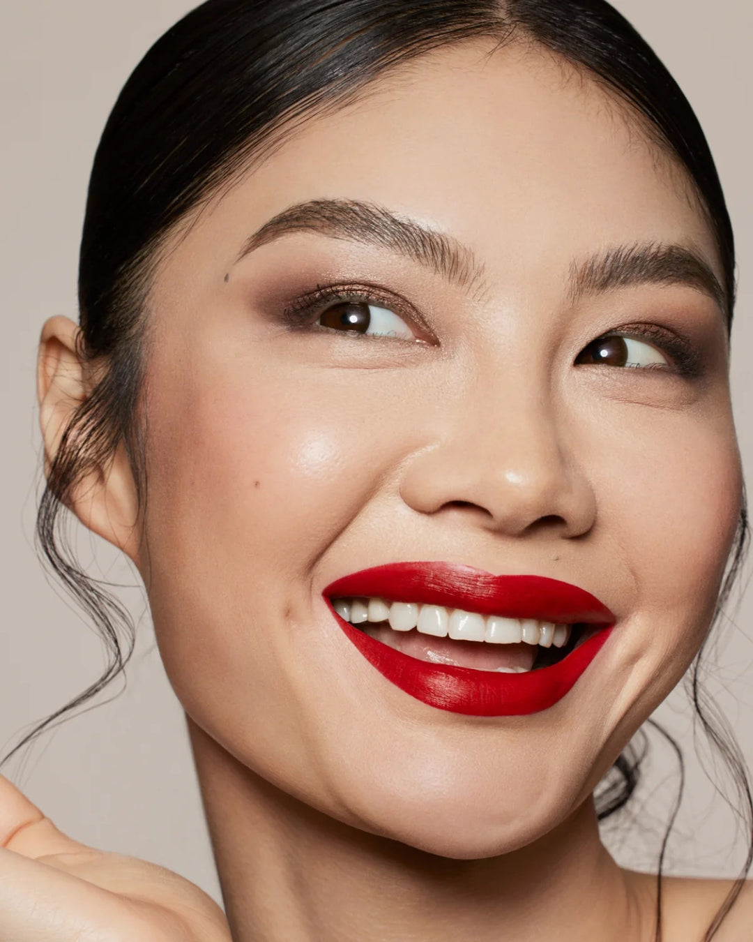 Stunna Lip Paint Longwear Fluid Lip Color - GLAM MODA