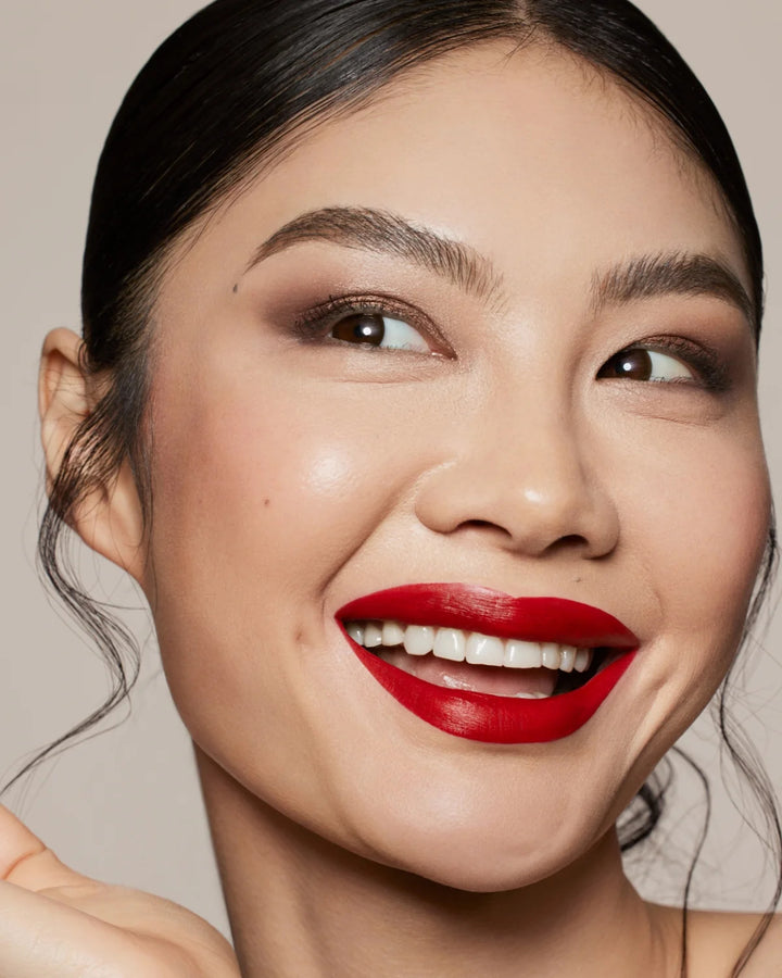 Stunna Lip Paint Longwear Fluid Lip Color - GLAM MODA