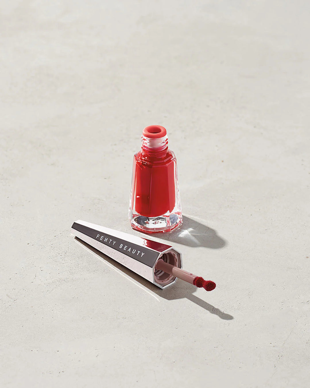 Stunna Lip Paint Longwear Fluid Lip Color - GLAM MODA