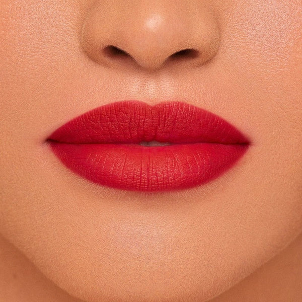 That's Why She's Late - Major Headlines Precision Lip Crayon