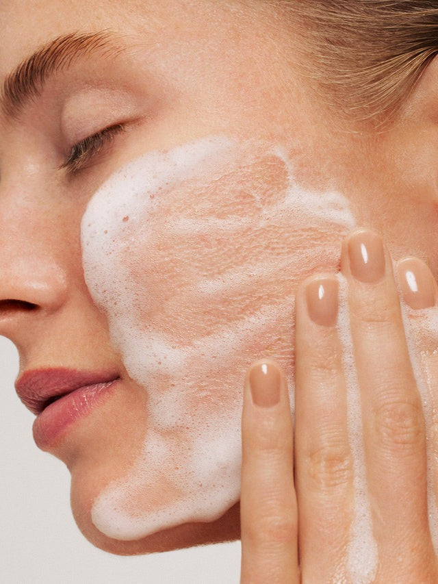 The Cleanse Soft Foaming Cleanser - GLAM MODA