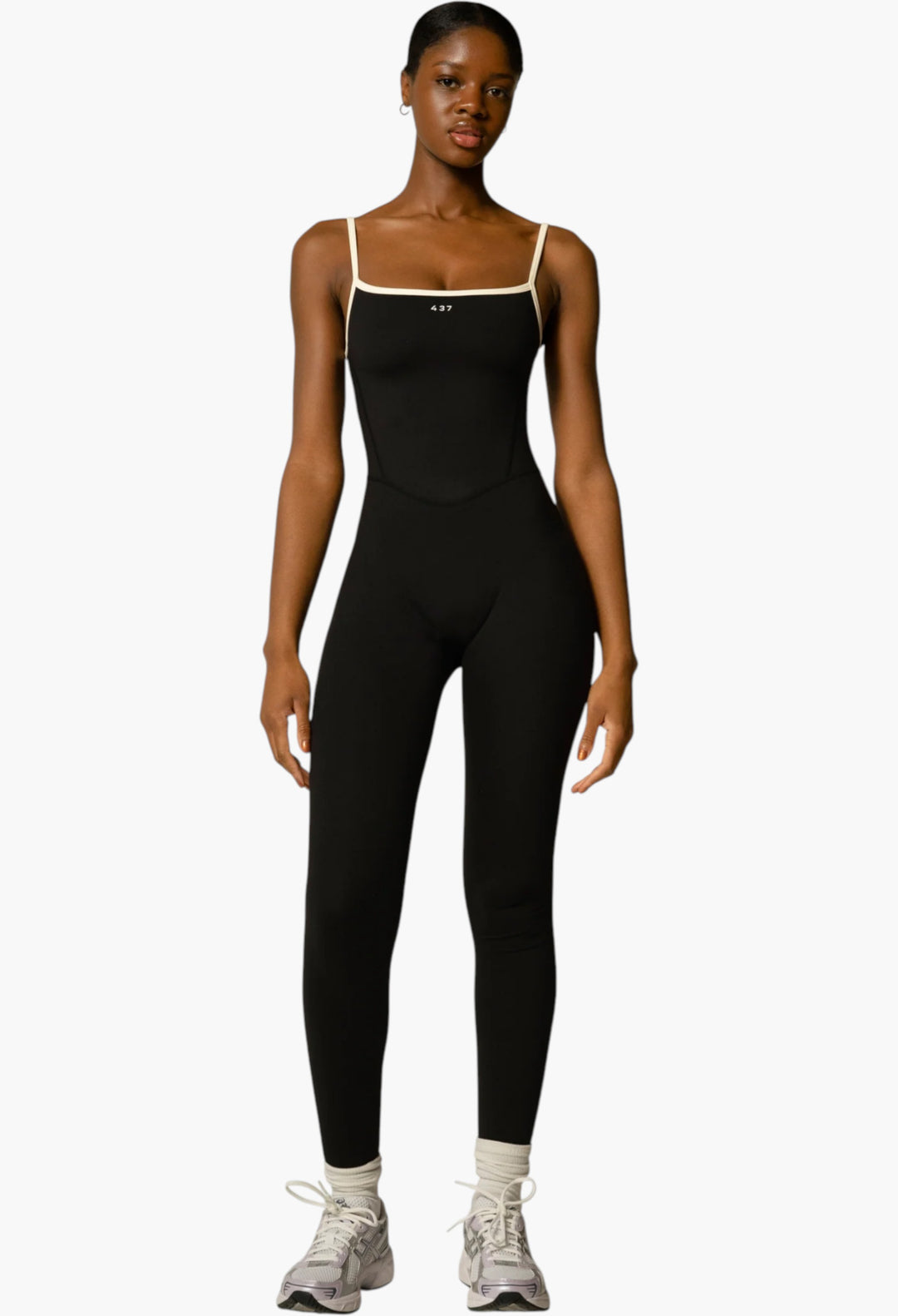 The Onesie / Black-Crème - GLAM MODA