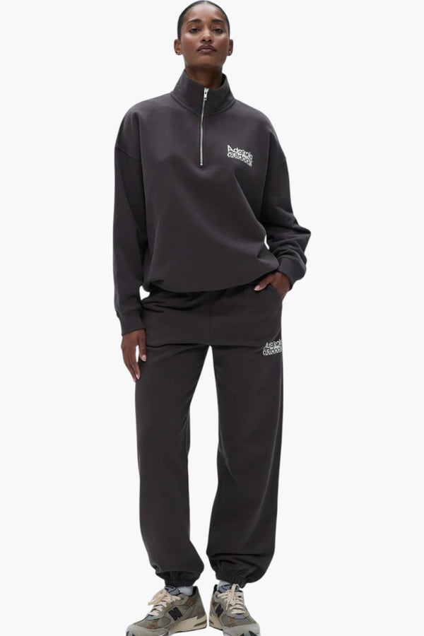 Trail Sweatpants - Core