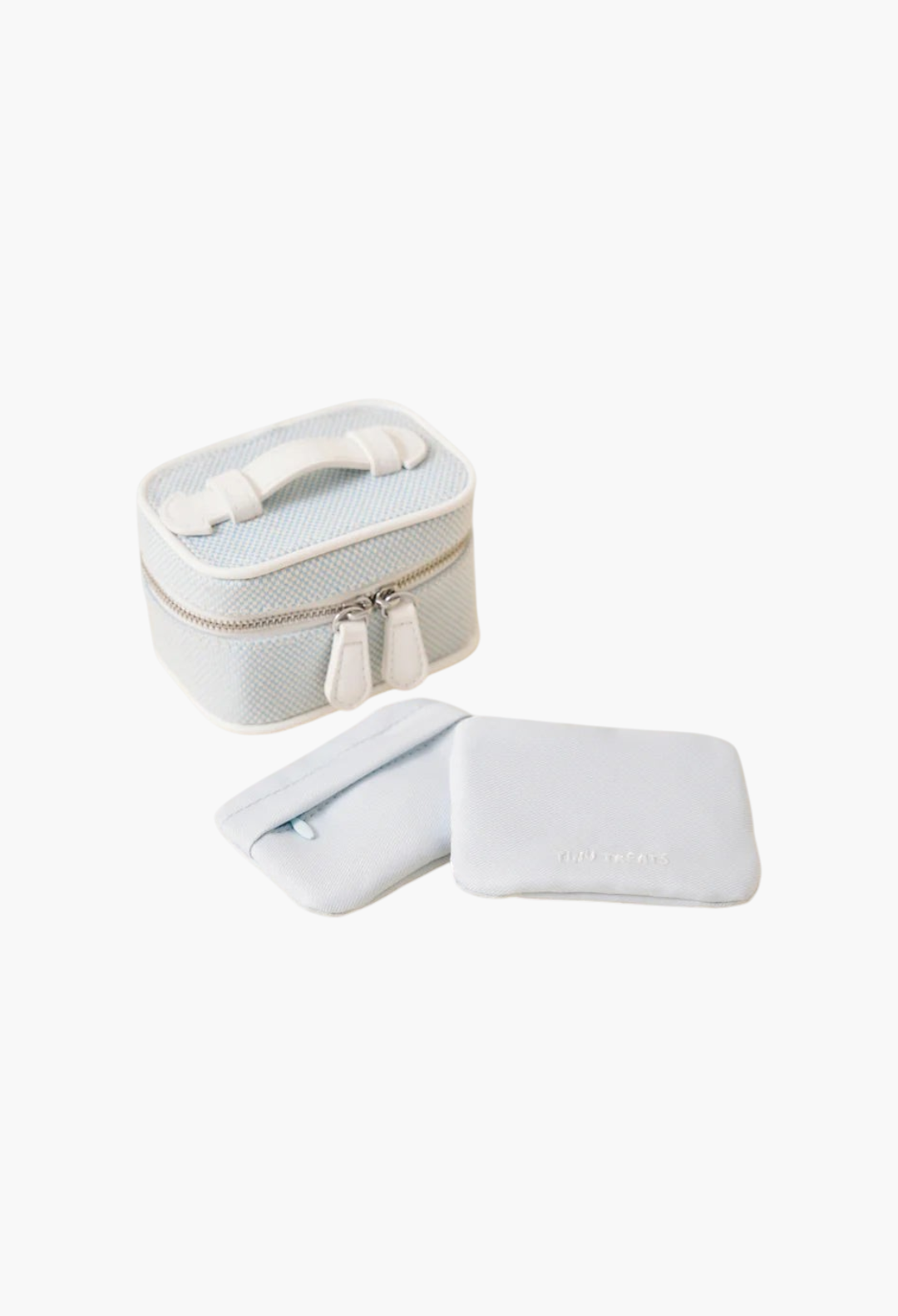GLAM MODA mini jewellery case in blue and white checkerboard canvas with two matching travel pouches.