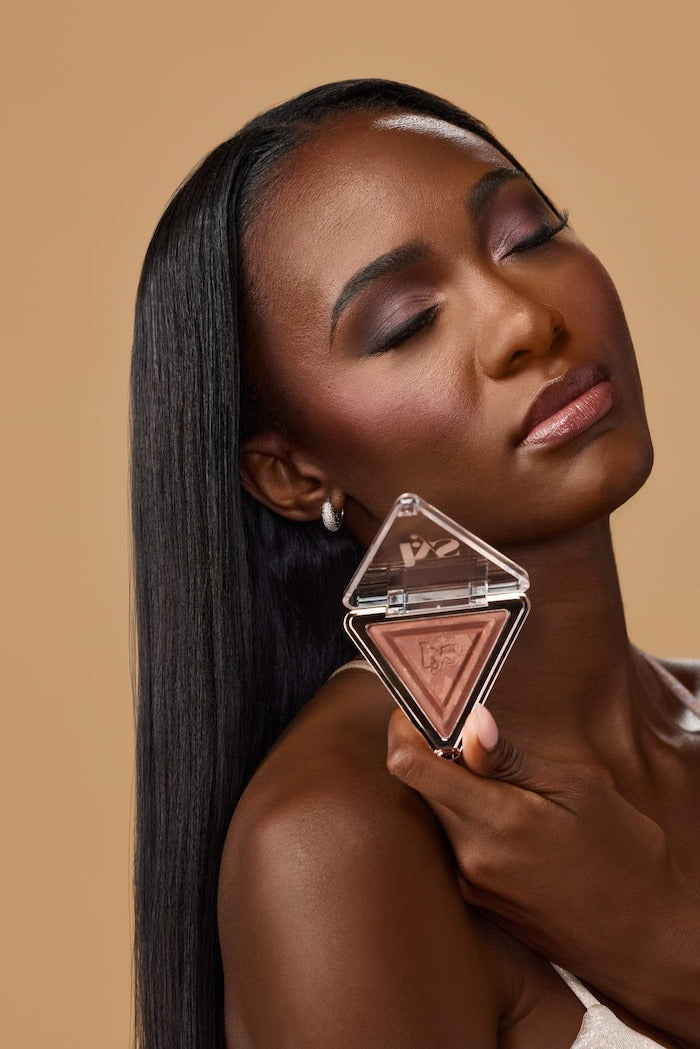 True Enlightenment Soft Focus Skin Finisher Powder - GLAM MODA