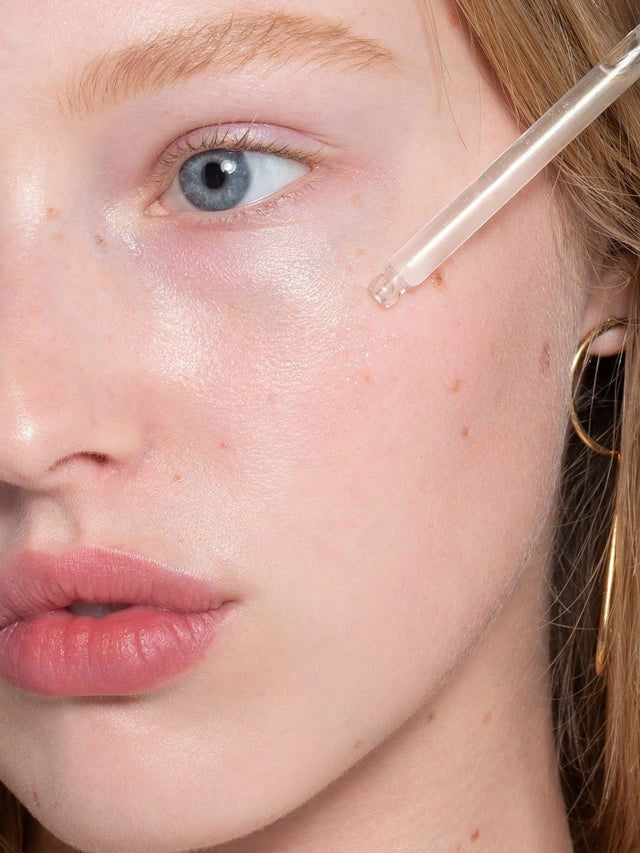 True Skin Radiant Priming Serum - GLAM MODA