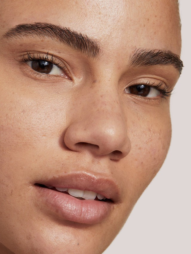 True Skin Serum Concealer - GLAM MODA