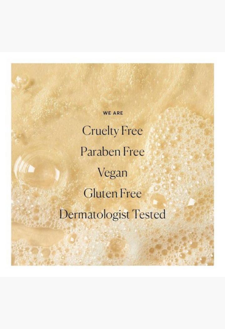 GLAM MODA Naturium The Perfector Salicylic Acid Body Wash texture showing bubbly, golden exfoliating cleanser formula
