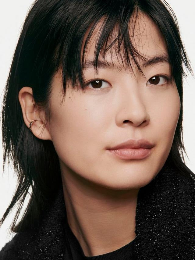 Ultra Le Teint Velvet Blurring Smooth-Effect Foundation - GLAM MODA