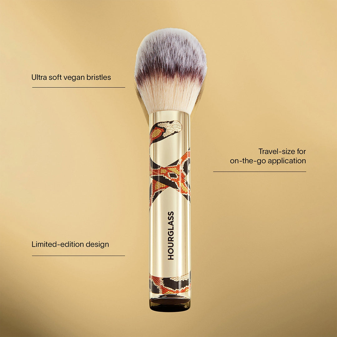 Veil Travel Powder Brush - GLAM MODA