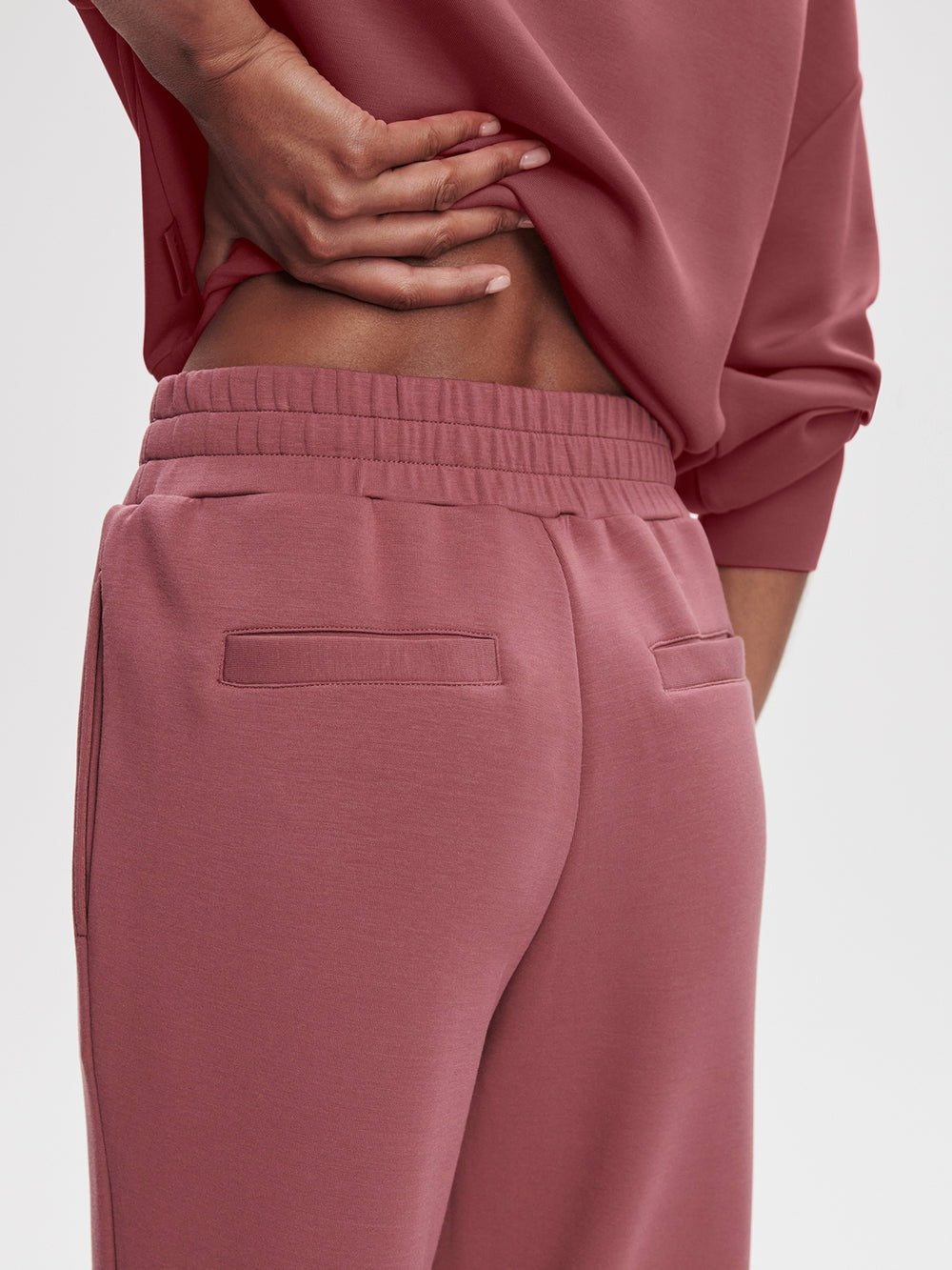 Wild Rhubarb - The Slim Cuff Pant 25" - GLAM MODA